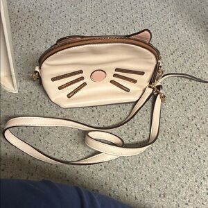Chic Cream Cat Face Crossbody Bag